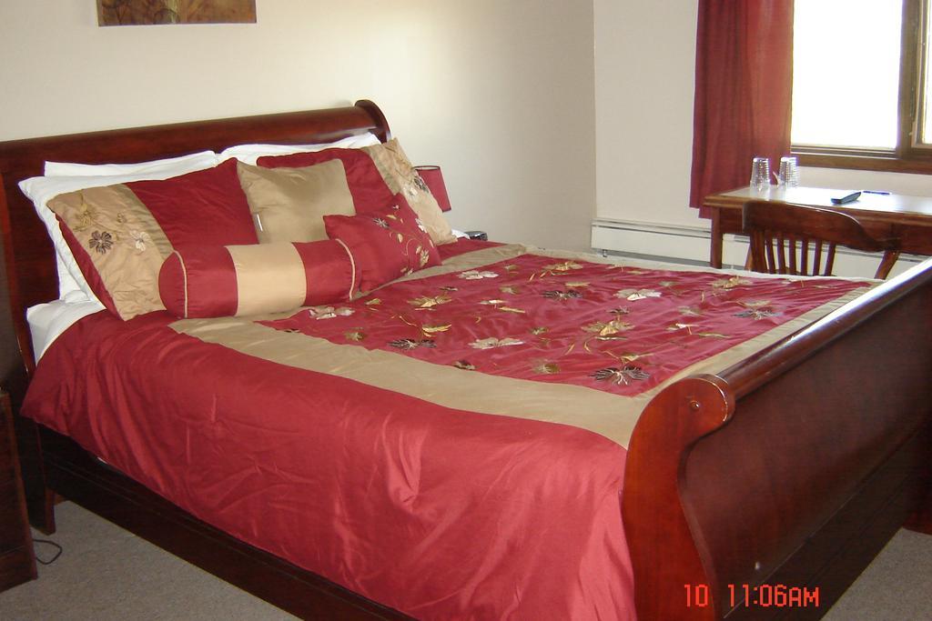 Midway Motel Radisson Cameră foto